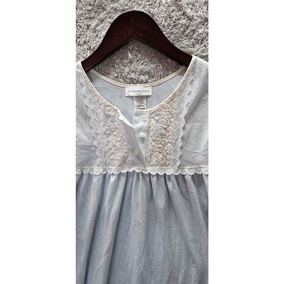 Vintage SEARS Petite Nightgown Blue Light Flannel Lace Embroidery Bodice Pet Med - Picture 2 of 3